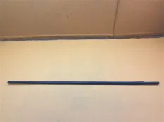 Молдинг стекла двери передний левый Land Rover