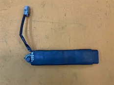 Замок ремня безопасности передний Tesla Model S