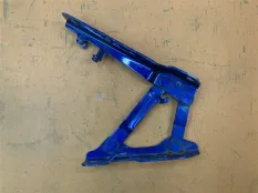 Петля капота правая Tesla Model S 2018