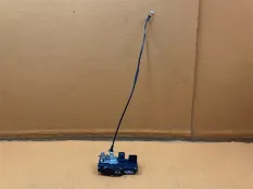 Замок двери передний левый Tesla Model S 2018