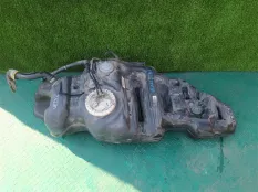 Бензобак TOYOTA LAND CRUISER URJ202 1UR-FE