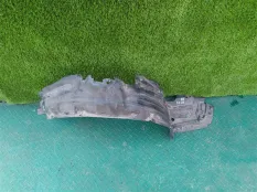 Подкрылок NISSAN SERENA C24, передний правый