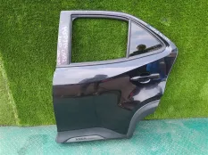Дверь TOYOTA YARIS CROSS MXPB10, задняя левая