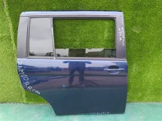 Дверь TOYOTA ISIS ANM10, задняя правая