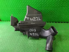 Корпус воздушного фильтра NISSAN SERENA TC24 QR20DE