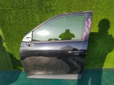 Дверь TOYOTA YARIS CROSS MXPB10, передняя левая