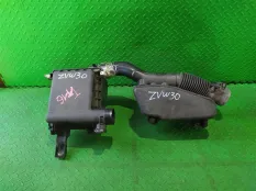 Корпус воздушного фильтра TOYOTA PRIUS ZVW30 2ZR-FXE