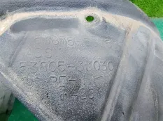Подкрылок TOYOTA CAMRY ACV40, передний правый