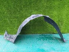 Подкрылок NISSAN PRIMERA P12, передний левый