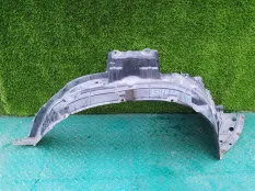 Подкрылок NISSAN ELGRAND E51, передний правый