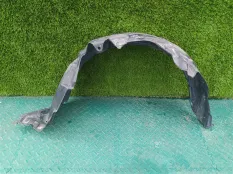 Подкрылок TOYOTA VITZ SCP10, передний правый