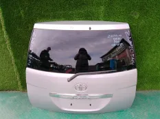 Дверь 5-я TOYOTA ISIS ANM10