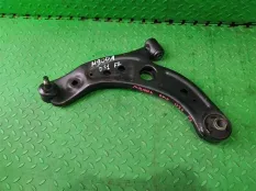 Рычаг TOYOTA TANK M900A 1KR-FE, передний левый