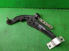Рычаг NISSAN SERENA TC24 QR20DE, передний левый