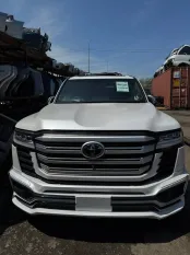Бампер TOYOTA LAND CRUISER 2023 VJA300 V35A-FTS, передний
