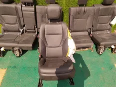 Сидение TOYOTA LAND CRUISER 2023 VJA300 V35A-FTS