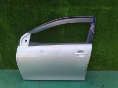 Дверь TOYOTA COROLLA AXIO NZE141, передняя левая