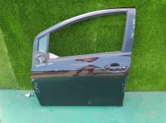 Дверь TOYOTA VITZ NCP91, передняя левая