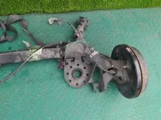 Балка TOYOTA AQUA NHP10 1NZ-FXE, задняя