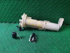 Топливный насос NISSAN NV100 CLIPPER DR16T R06A