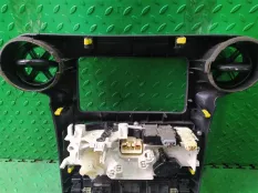 Климат-контроль TOYOTA BB NCP30