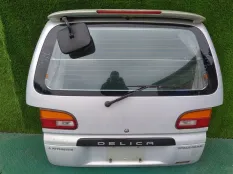 Дверь 5-я MITSUBISHI DELICA PA4W