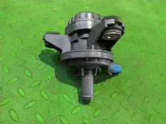 Помпа инвертора TOYOTA AQUA NHP10 1NZ-FXE