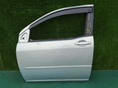 Дверь TOYOTA RAUM NCZ20, передняя левая