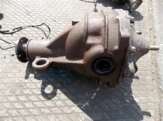 Редуктор NISSAN LAUREL HC35 RB20DE, задний