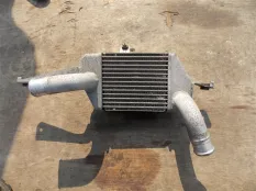 Интеркулер MITSUBISHI TOWN BOX MR420077 U63W 4A30T