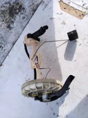 Датчик уровня топлива TOYOTA CROWN GRS182