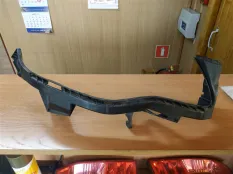 Планка под фары SUBARU XV GP7 FB20, правая