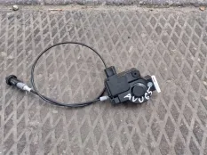 Замок лючка бензобака TOYOTA HARRIER AVU65W 2AR-FXE