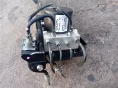 Блок ABS SUBARU XV 27536FJ170 GP7 FB20
