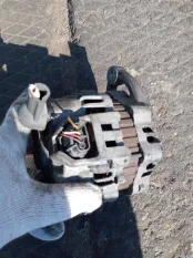 Генератор MITSUBISHI TOPPO BJ H42A 3G83