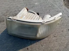 Туманка TOYOTA CROWN MAJESTA 2000.03 UZS173 1UZ-FE, правая