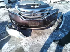 Nose cut NISSAN SERENA HFC26 MR20DD