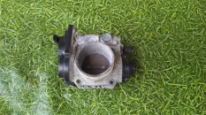 Дроссельная заслонка TOYOTA CROWN 2203046240 JZS175 2JZ-FSE