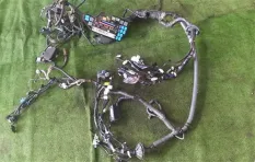 Проводка под капотом LEXUS RX200t AGL25 8AR-FTS