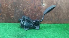 Педаль газа TOYOTA NOAH ZWR90W