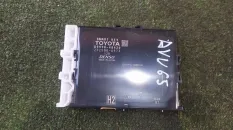 Блок управления TOYOTA HARRIER AVU65