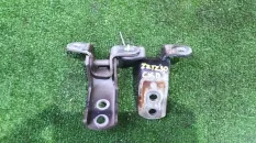Петля дверная TOYOTA CELICA ZZT230, передняя правая