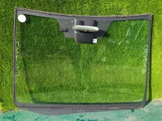 Лобовое стекло TOYOTA NOAH ZWR90W