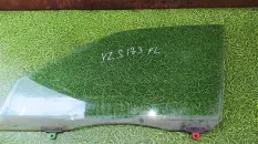 Стекло двери TOYOTA CROWN MAJESTA UZS173, переднее левое