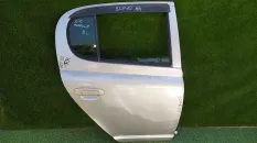 Дверь TOYOTA VITZ SCP10, задняя правая