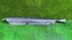 Накладка на крыло TOYOTA LAND CRUISER URJ202, передняя правая