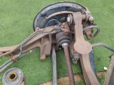 Балка подвески SUBARU LEGACY BE5 EJ20, задняя