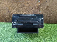 Магнитофон TOYOTA PRIUS 8612047140 NHW20