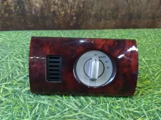 Кнопка включения полного привода LINCOLN NAVIGATOR U228