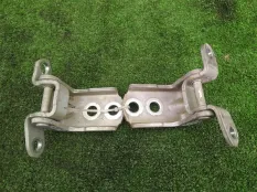 Петля дверная NISSAN SYLPHY TB17, передняя правая